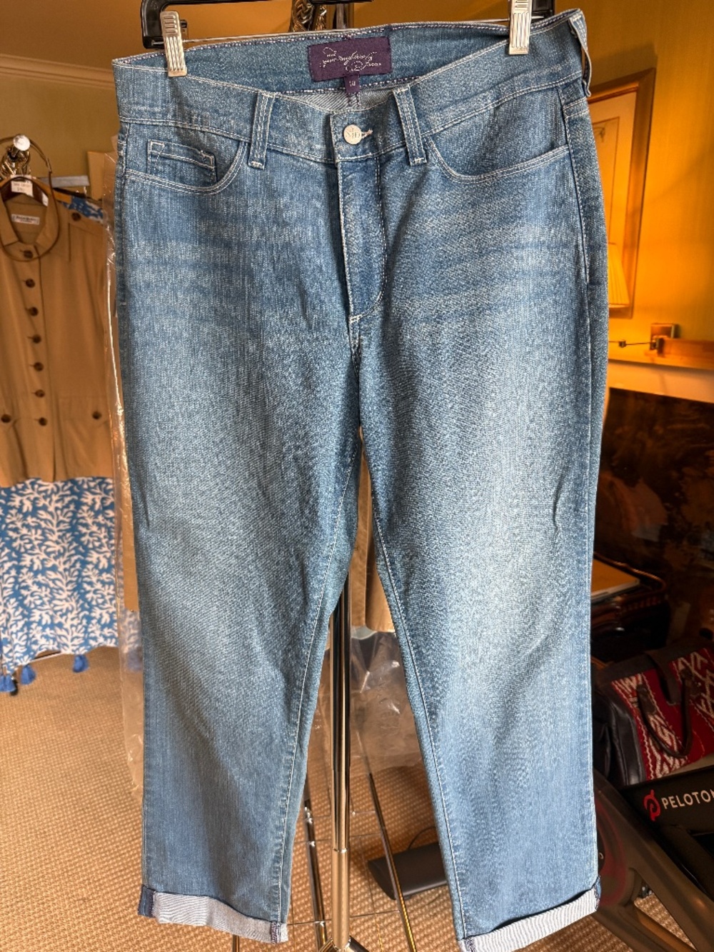 Not Your Daughter's Jeans NYDJ Cuffed Cropped Straight Leg Jeans Size 10 Light W